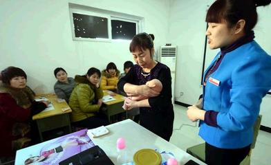 卿卿家政 高品質(zhì)針紡織品，為您的家居生活增色添彩